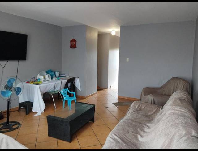 2 BEDROOM APARTMENT FOR SALE IN PROCLAMATION HILL